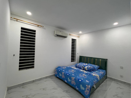 Peaceful Shop House For Rent