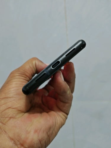 Pixel 6 8g/128g(ស្រាំខ្នងក្រោយ)👉$128
