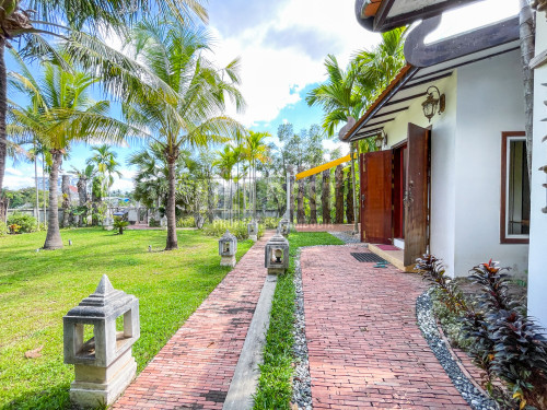 Private Villa for Rent with Pool in Siem Reap- Sala Kamraeuk
