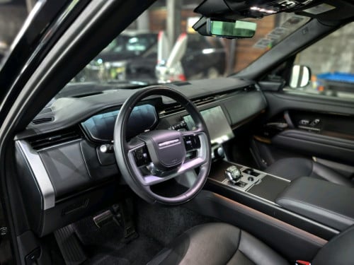 Range Rover Voque 2023 SV V8 VIP set