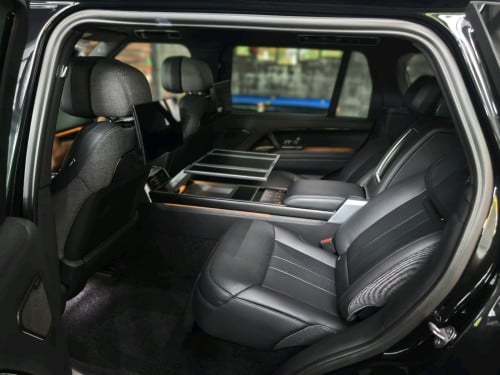 Range Rover Voque 2023 SV V8 VIP set