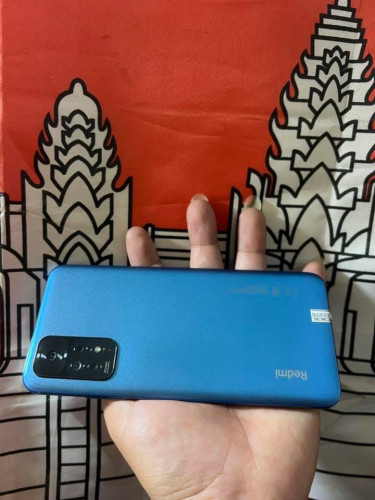 Redmi note 11 / ram6g+2g / 128g / global sim2 /សុំណុំហ្សុីន99% លក់តំលៃក្រោមទីផ្សារនៅកម្ពុជា 75$ ដាច់