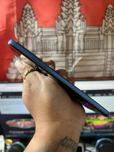 Redmi note 11 / ram6g+2g / 128g / global sim2 /សុំណុំហ្សុីន99% លក់តំលៃក្រោមទីផ្សារនៅកម្ពុជា 75$ ដាច់