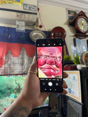 Redmi note 11 / ram6g+2g / 128g / global sim2 /សុំណុំហ្សុីន99% លក់តំលៃក្រោមទីផ្សារនៅកម្ពុជា 75$ ដាច់