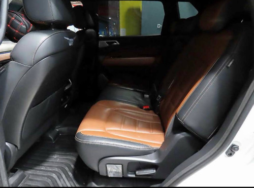 Rexton SUV 2018