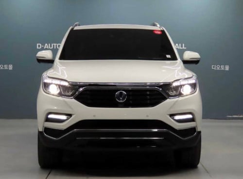 Rexton SUV 2018