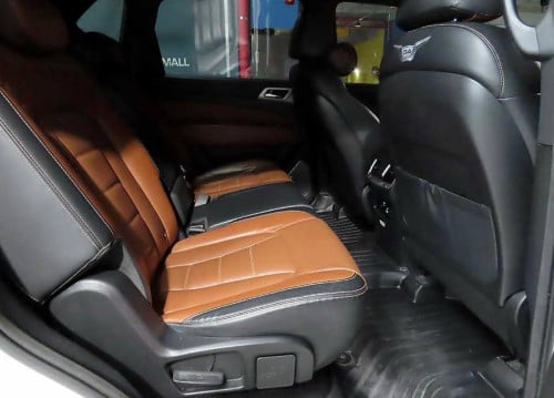 Rexton SUV 2018