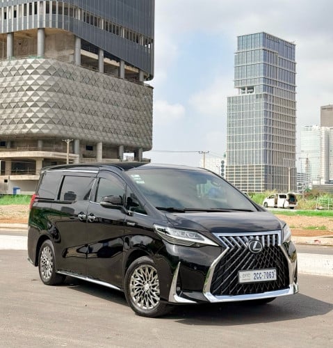 Toyota Alphard 2017 Full option UP LM350H