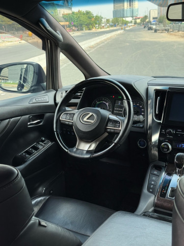 Toyota Alphard 2017 Full option UP LM350H