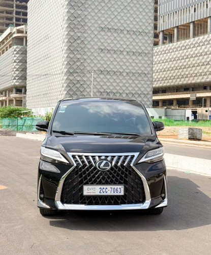 Toyota Alphard 2017 Full option UP LM350H