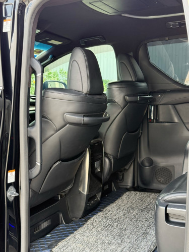 Toyota Alphard 2017 Full option UP LM350H