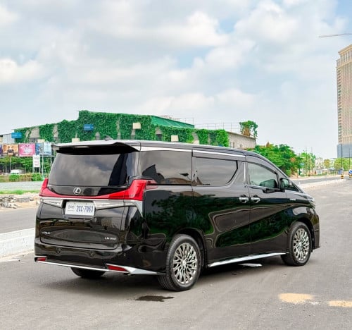 Toyota Alphard 2017 Full option UP LM350H