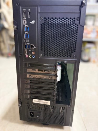 Core i5-10400F & RTX 3060 RAM 16Gb