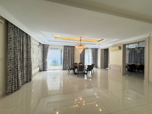 Villa for rent Borey Penghout 598