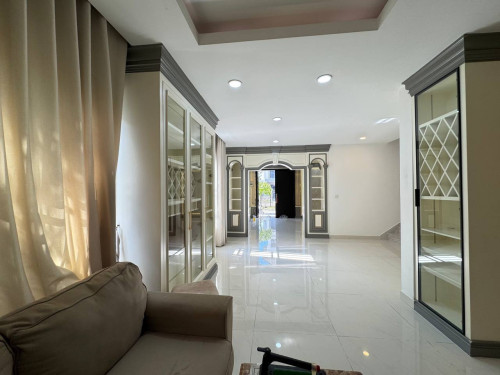 Villa For Rent In Borey ChipMong Grand City