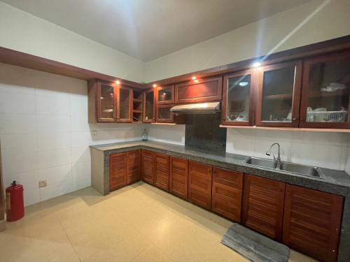 Villa for rent in Borey Penghout St.MongRithy