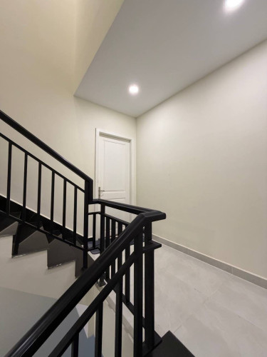 Villa for rent in borey Rith 598