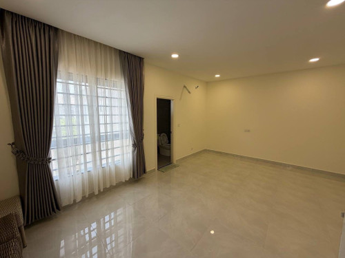 Villa for rent in borey Rith 598