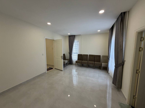 Villa for rent in borey Rith 598