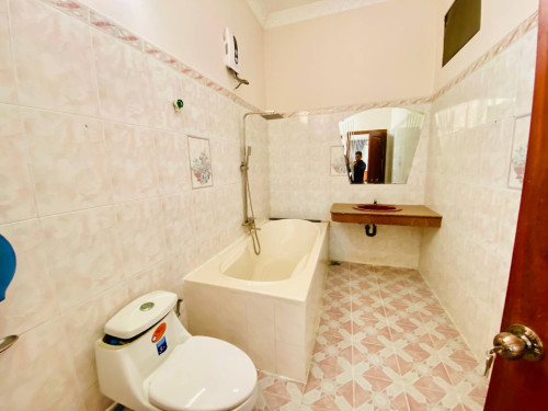 Villa With Pool Big Land 40m x 30m For Rent In Toul Kork