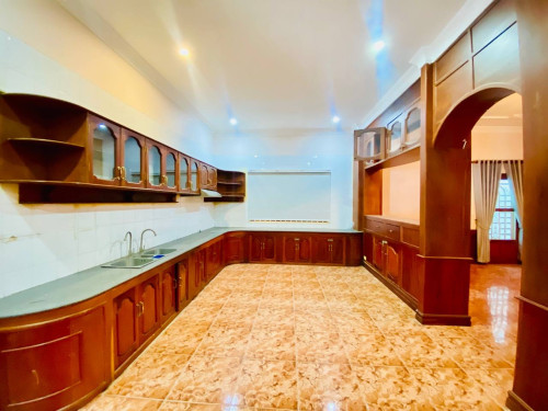 Villa With Pool Big Land 40m x 30m For Rent In Toul Kork