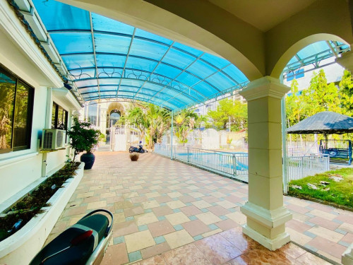 Villa With Pool Big Land 40m x 30m For Rent In Toul Kork