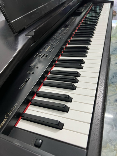 YAMAHA Clavinova CVP-65