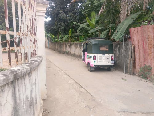 ផ្ទះផ្លូវកែង