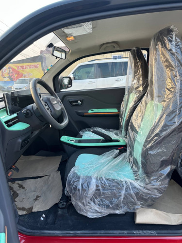 新车、北汽新能源电车