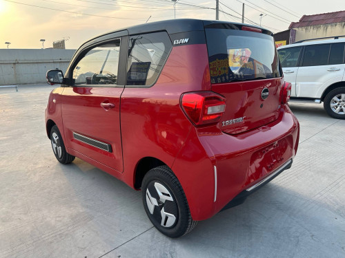 新车、北汽新能源电车