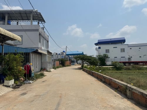 ដីលក់