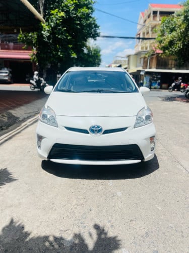 ឡានលក់012អប់សិន3ក្នុងខ្មៅ