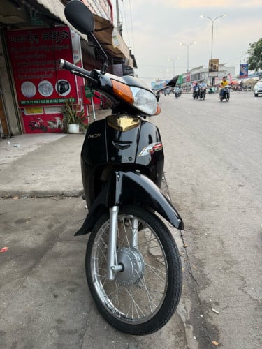 សង់​ 013 តាន់​
