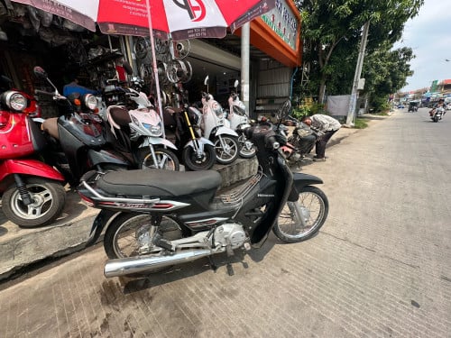 ម៉ូតូសង់015ស្អាតបងៗ កាតស៊ីនចំ នៅពន្លឺសុវណ្ណ