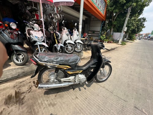 ម៉ូតូសង់019ស្អាតណាស់បងៗ កាតស៊ីនចំ នៅពន្លឺសុវណ្ណ