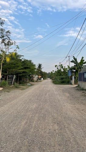 ដីផ្ទះលក់បន្ទាន់ ជិតផ្សារវត្តតាមិម ជិតក្រុងបាត់ដំបង