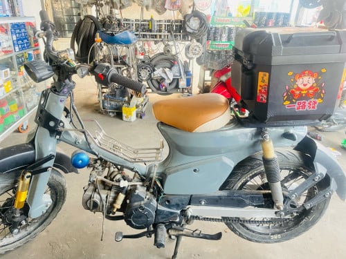 ម៉ូតូរៀបម៉ាសុីនវេវ100cc