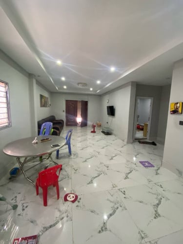ផ្ទះលក់បន្ទាន់ តំលៃល្អ 199900$ ទំហំ10x30 ទំនាក់ទំនង 016893438 និង 0966218080