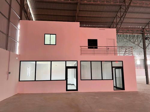 ឃ្លាំងជួលទំហំចាប់ 2,000m² ឡើងទៅ