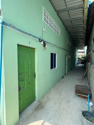 ផ្ទះជួលលក់ មាន5 បន្ទប់