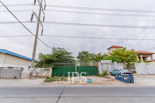 #FORSALE ដីពាណិជ្ជកម្មទំហំ 924 ម៉ែត្រការេ –📍ចោមចៅ 1, ភ្នំពេញ