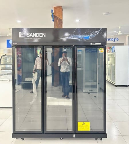 ទូក្លាសេទ្វារបីថ្មីកេស Sanden តម្លៃធូរៗ