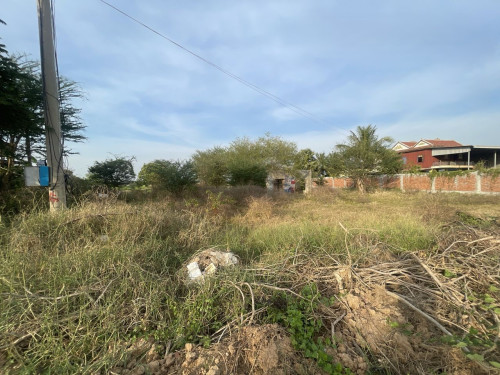 🏠Land Available for Urgent Sale at a Special Price (Negotiable).
