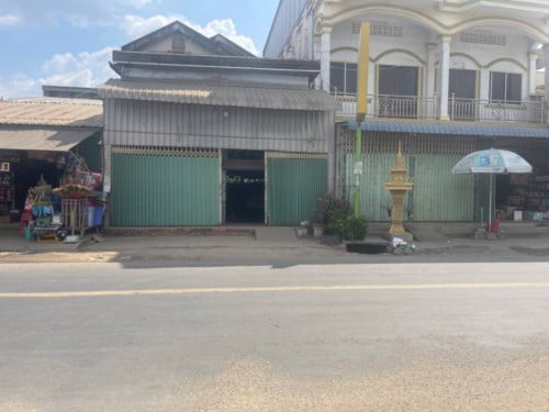 🏦House Available for Urgent Sale at a Special Price (Negotiable).