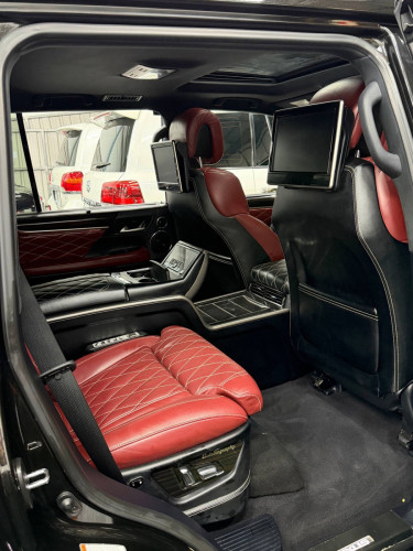 🚐Lexus Lx570 Super Sport  ម្ចាស់ដើមទិញខ្លាញ់គោ ថ្មីណាស់ទើបប្រើបាន(6ម៉ឺនគីឡូ)ជាង ទឹកថ្នាំសុីនមួយជុំ
