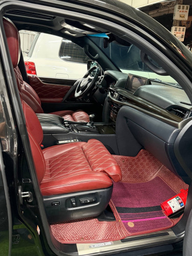 🚐Lexus Lx570 Super Sport  ម្ចាស់ដើមទិញខ្លាញ់គោ ថ្មីណាស់ទើបប្រើបាន(6ម៉ឺនគីឡូ)ជាង ទឹកថ្នាំសុីនមួយជុំ