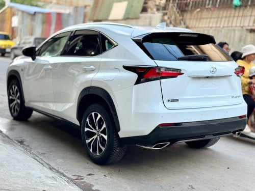 🚘2016 Lexus NX200t ​ F- Sport គុជ3 ប៉ុង2 ប៉ូតុង5 មានសេវាបុងរំលស់១០០%ពុំចាំបាច់មានប្រាក់ចូលរួម​