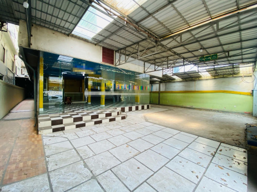16Rooms Commercial School For Rent In Daun Penh Few Minutes To Independent Monument