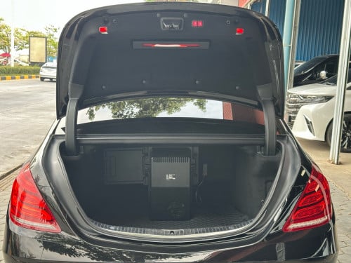2017 MERCEDES MAYBACH S400 VIP