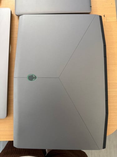 Alienware m17 (i7-9750H, 16GB, 512GB, 6GB GPU)